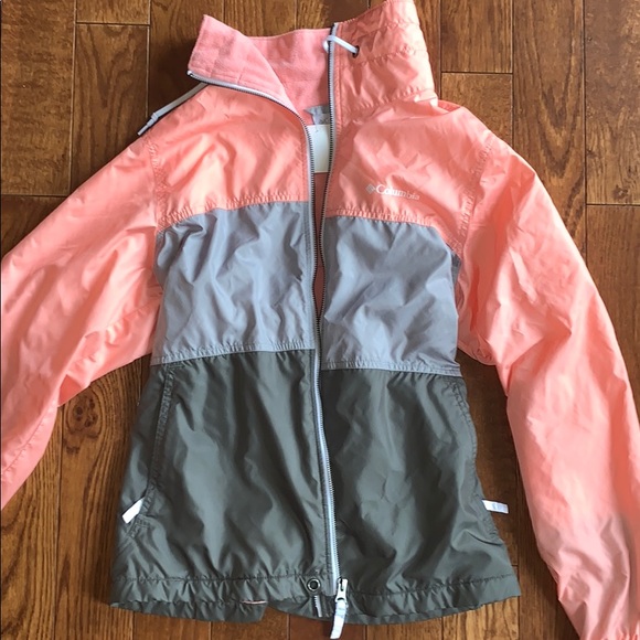 Columbia Jackets & Blazers - NWOT Columbia Spring Colorblock Stripes Jacket